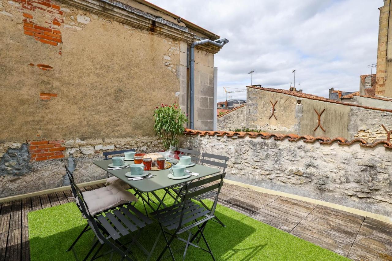 דירות קונייאק Tour Du Palais #Terrasse #Vue מראה חיצוני תמונה